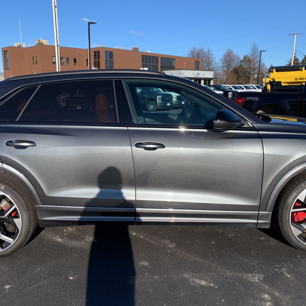 2023 Audi RS Q8