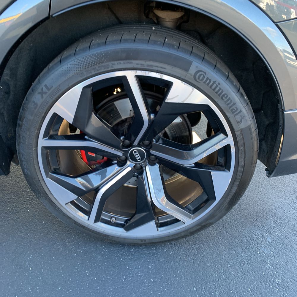2023 Audi RS Q8