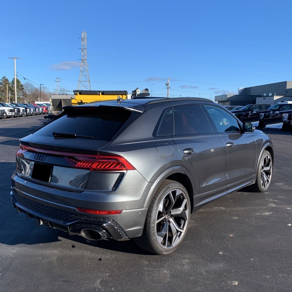 2023 Audi RS Q8
