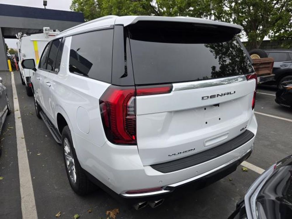 2025 GMC Yukon XL Denali