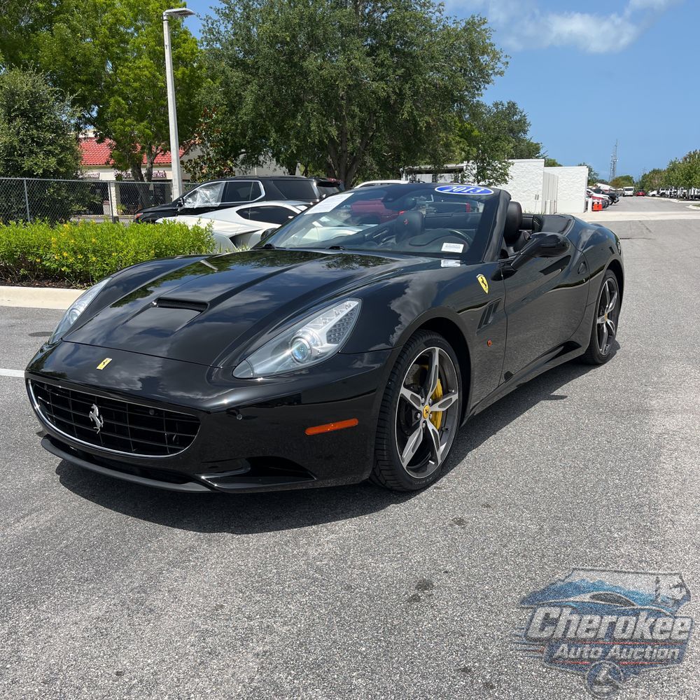 2013 Ferrari California Base