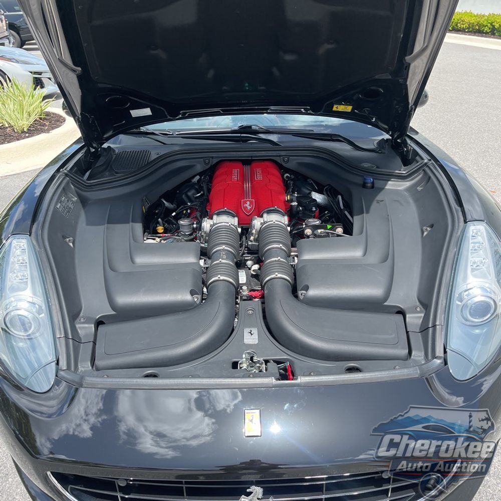2013 Ferrari California Base