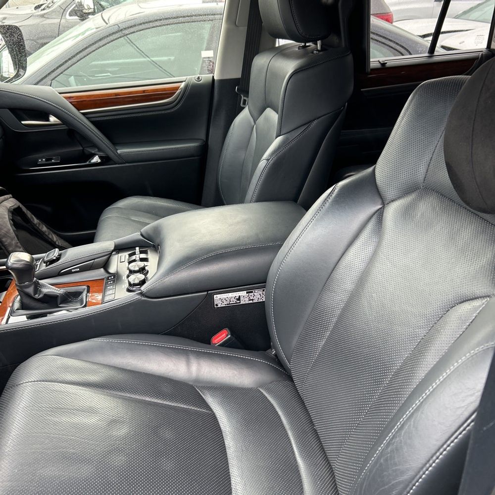 2018 Lexus LX 570 Three-Row