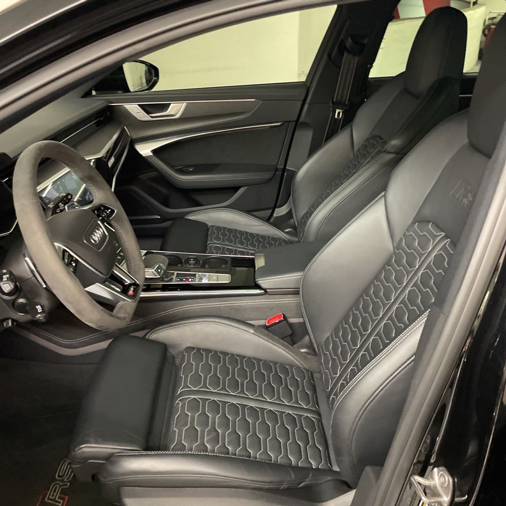 2022 Audi RS 6