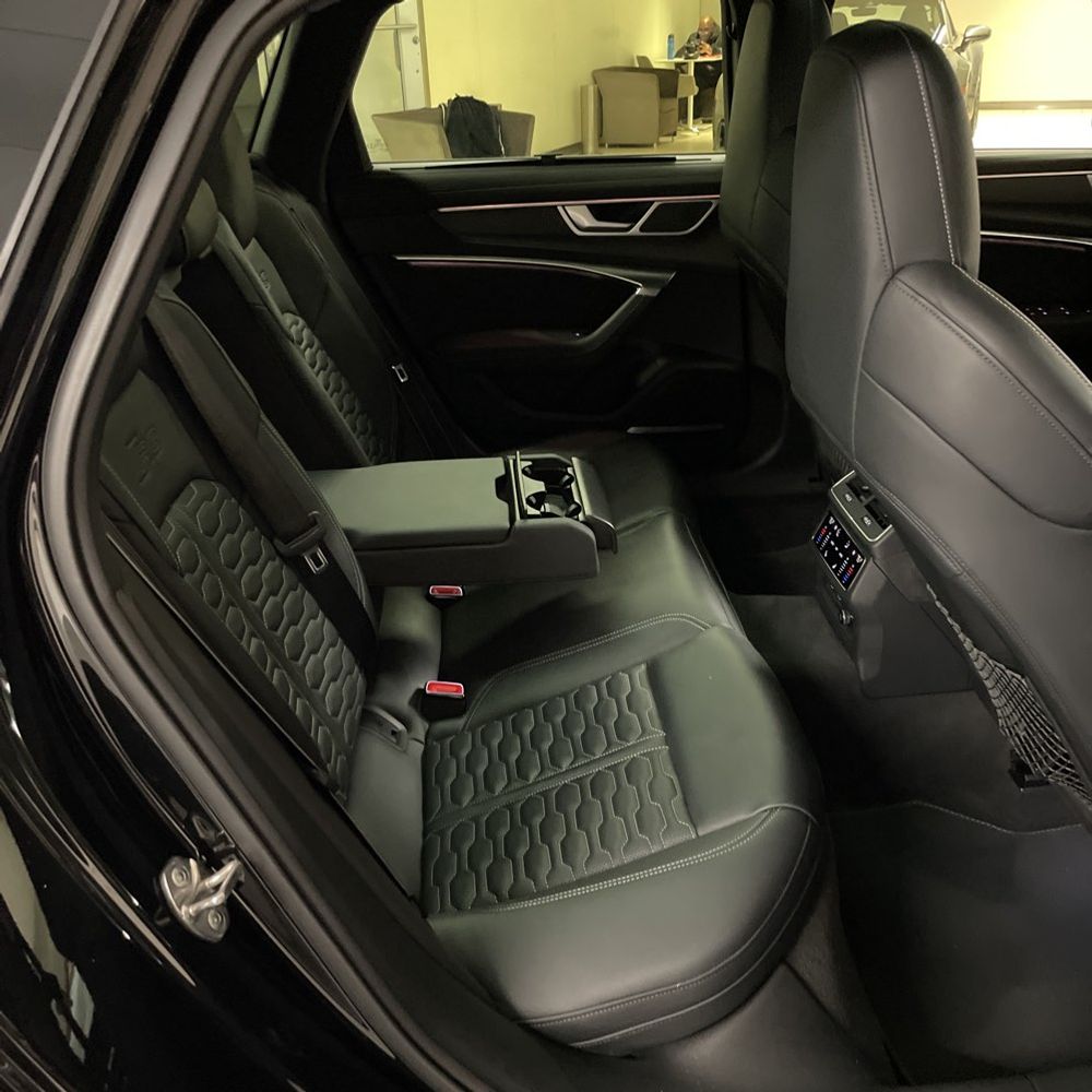 2022 Audi RS 6