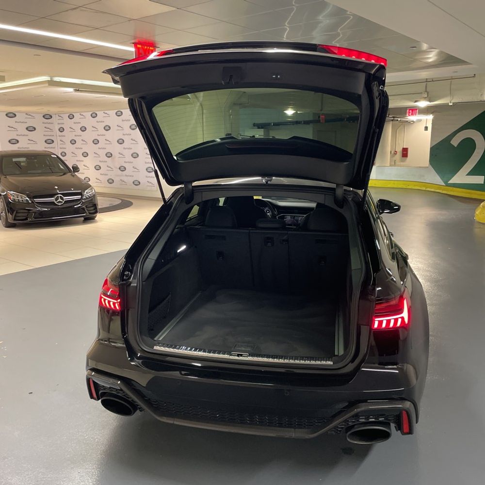 2022 Audi RS 6