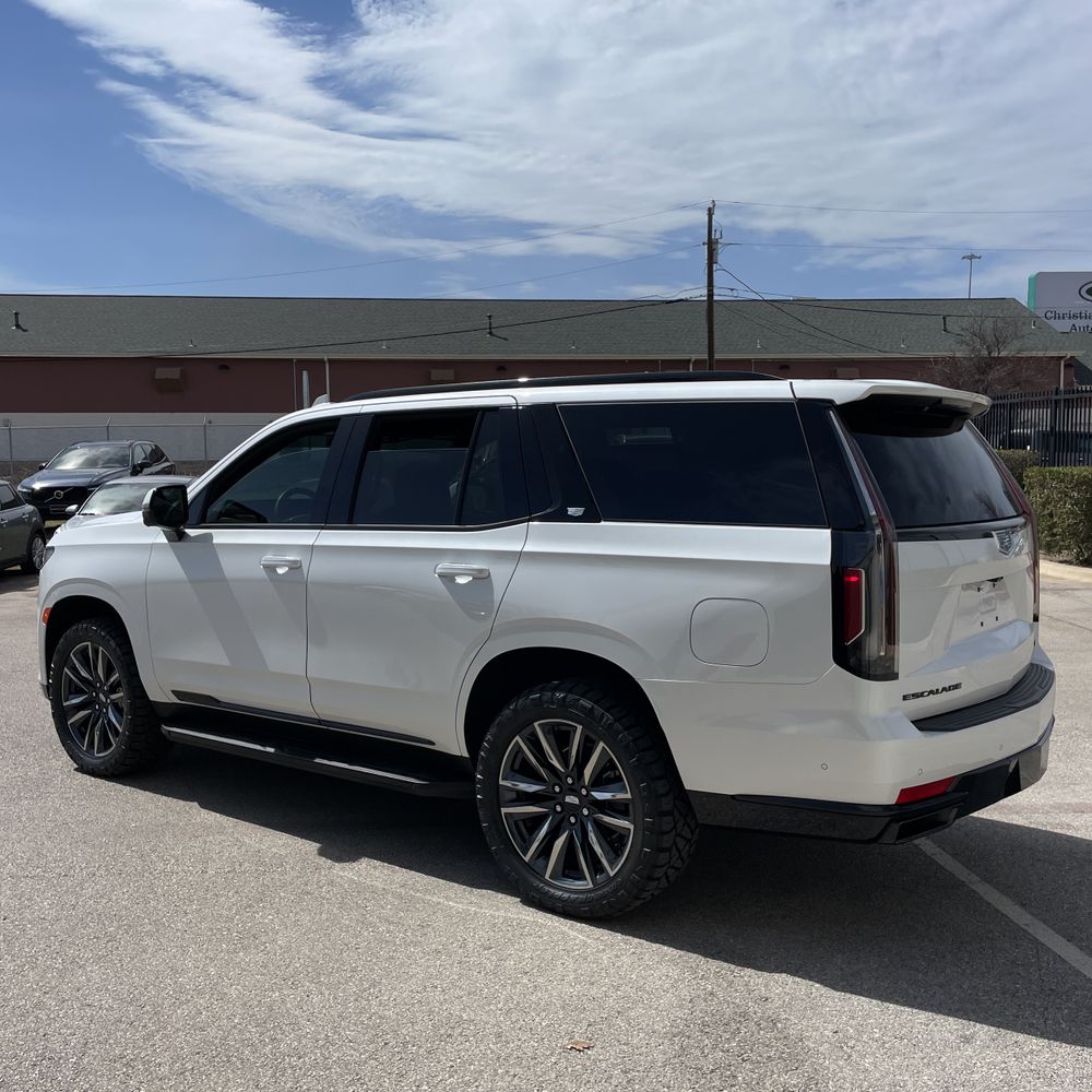 2024 Cadillac Escalade Sport