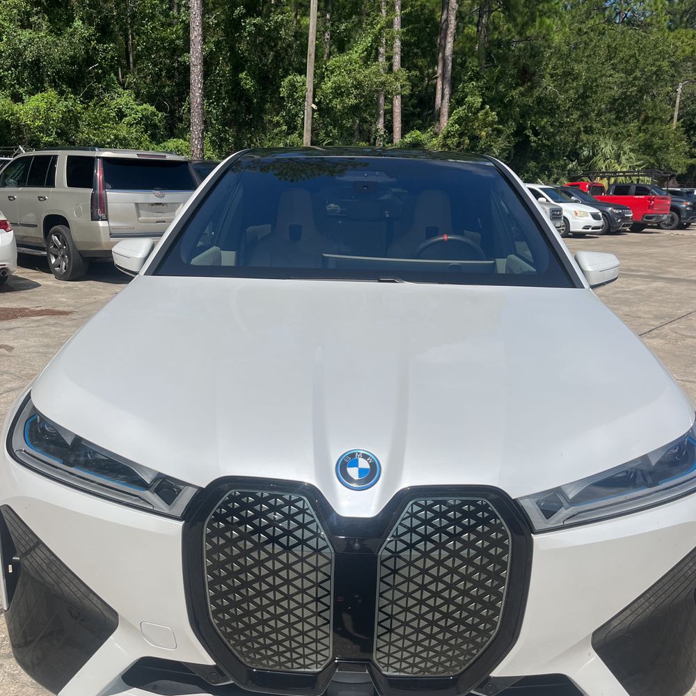 2025 BMW iX M60