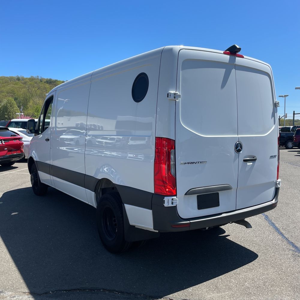 2024 Mercedes-Benz Sprinter 3500