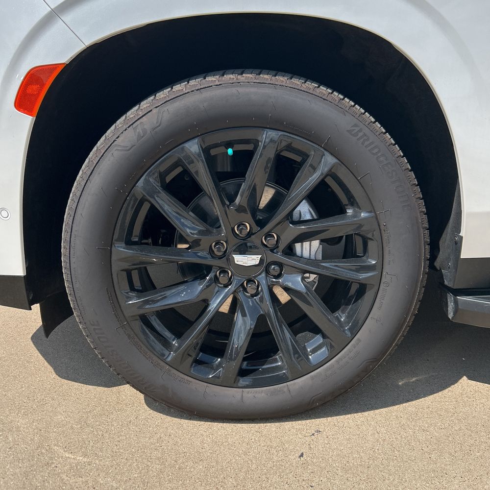2024 Cadillac Escalade ESV Sport Platinum
