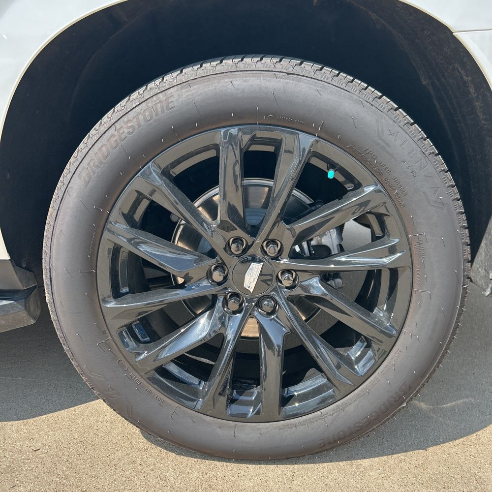 2024 Cadillac Escalade ESV Sport Platinum