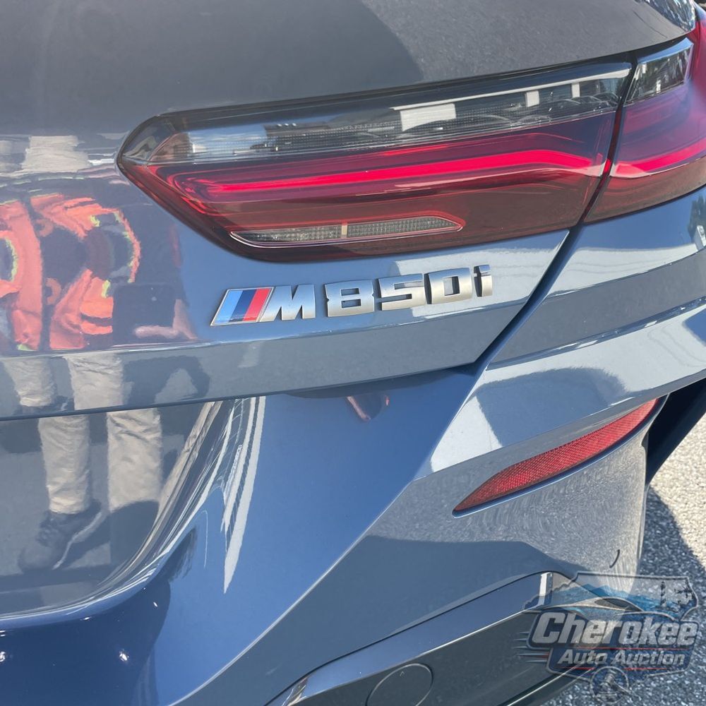 2022 BMW 8-Series M850xi