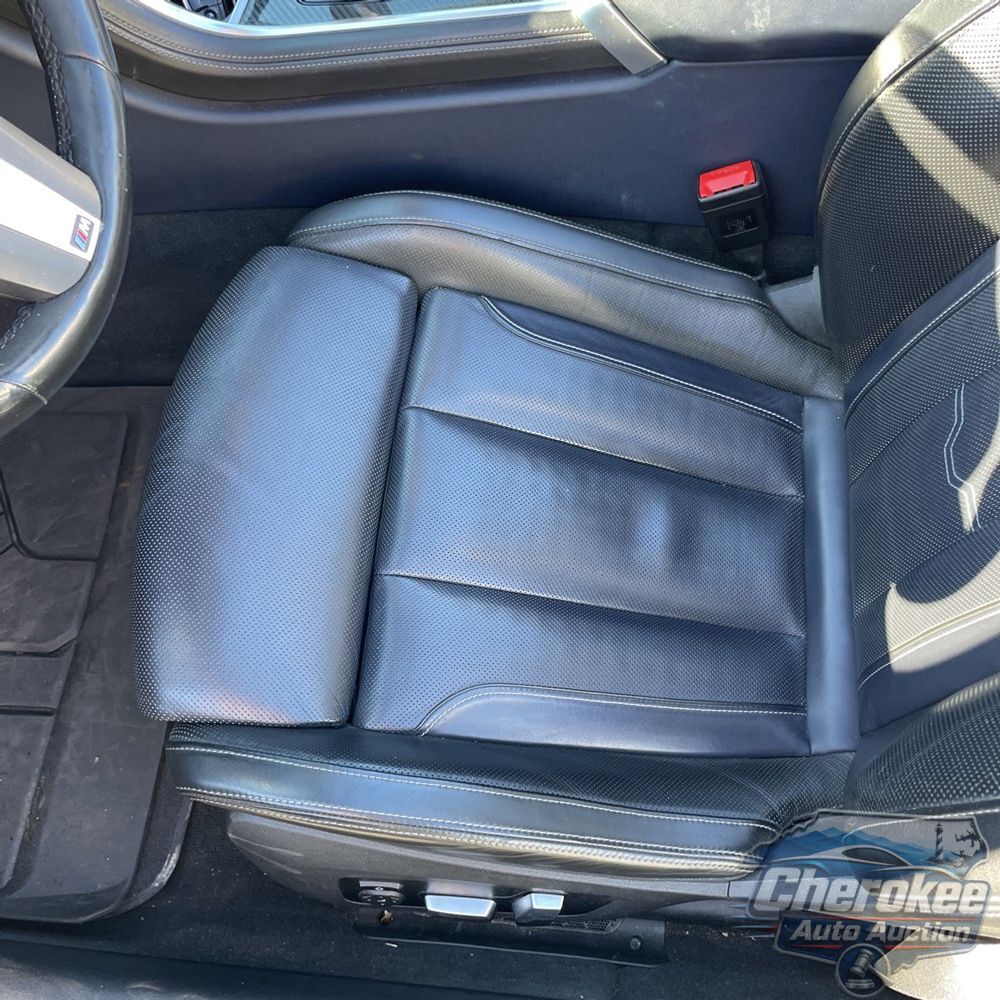 2022 BMW 8-Series M850xi