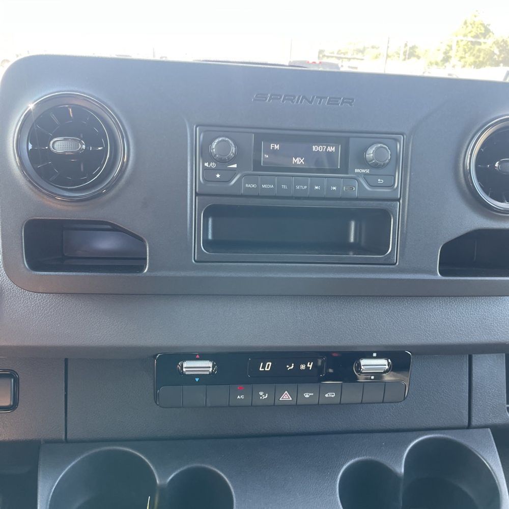 2025 Mercedes-Benz Sprinter 2500