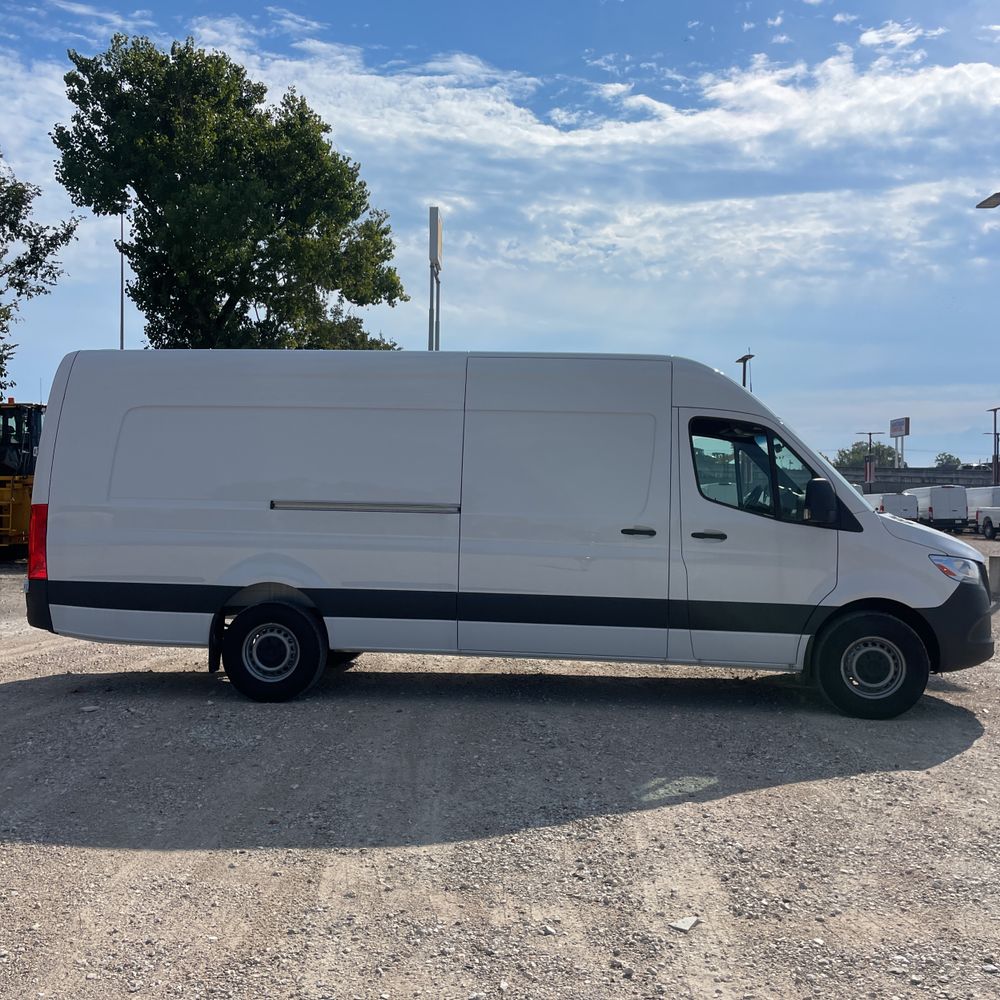 2025 Mercedes-Benz Sprinter 2500