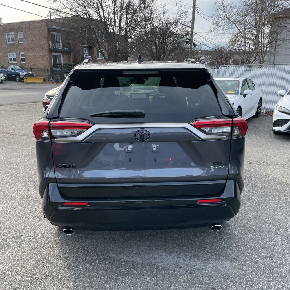 2025 Toyota RAV4 Plug-in Hybrid XSE