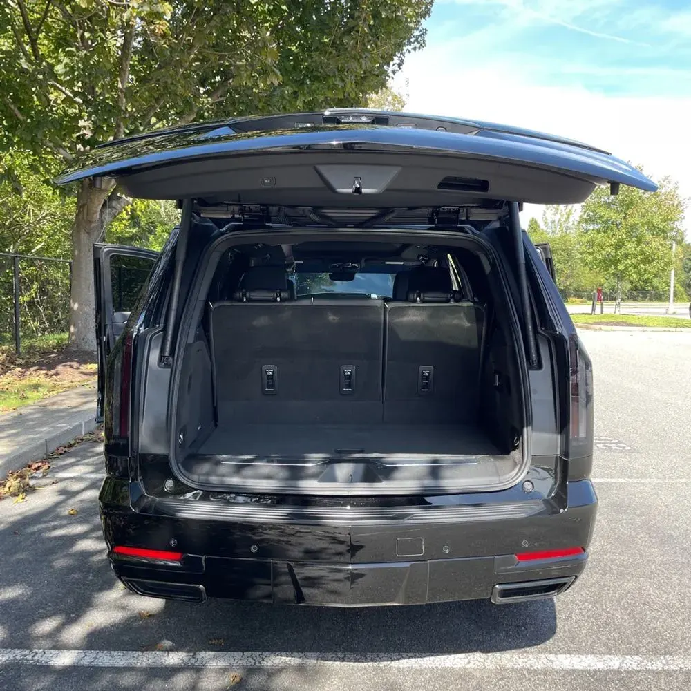 2025 Cadillac Escalade Sport