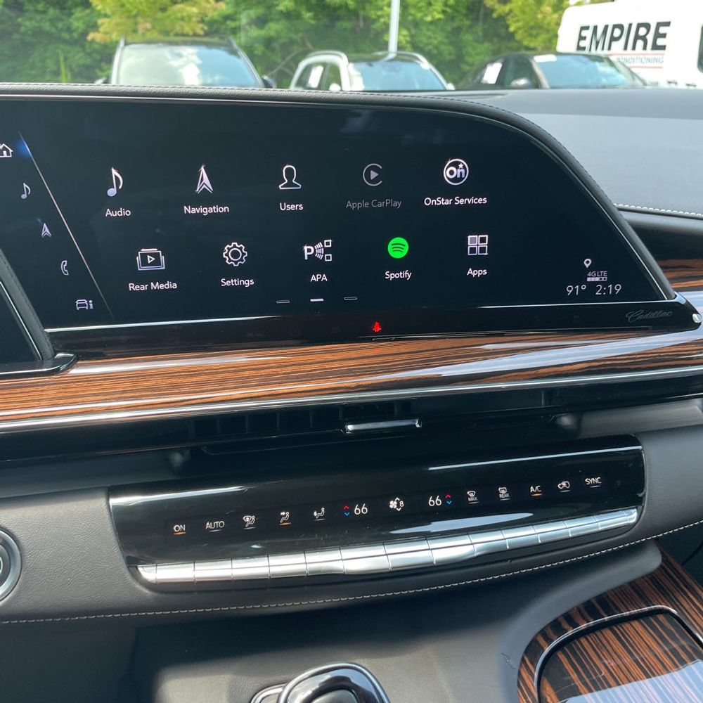 2024 Cadillac Escalade Premium Luxury
