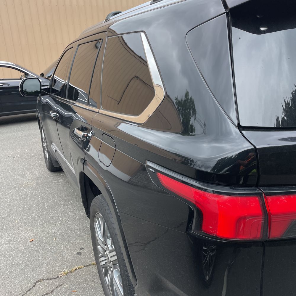 2023 Toyota Sequoia Capstone