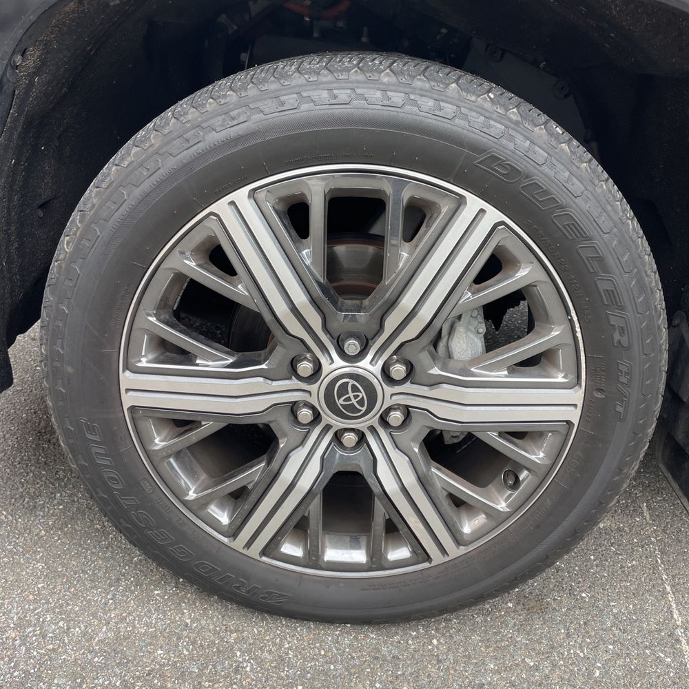 2023 Toyota Sequoia Capstone