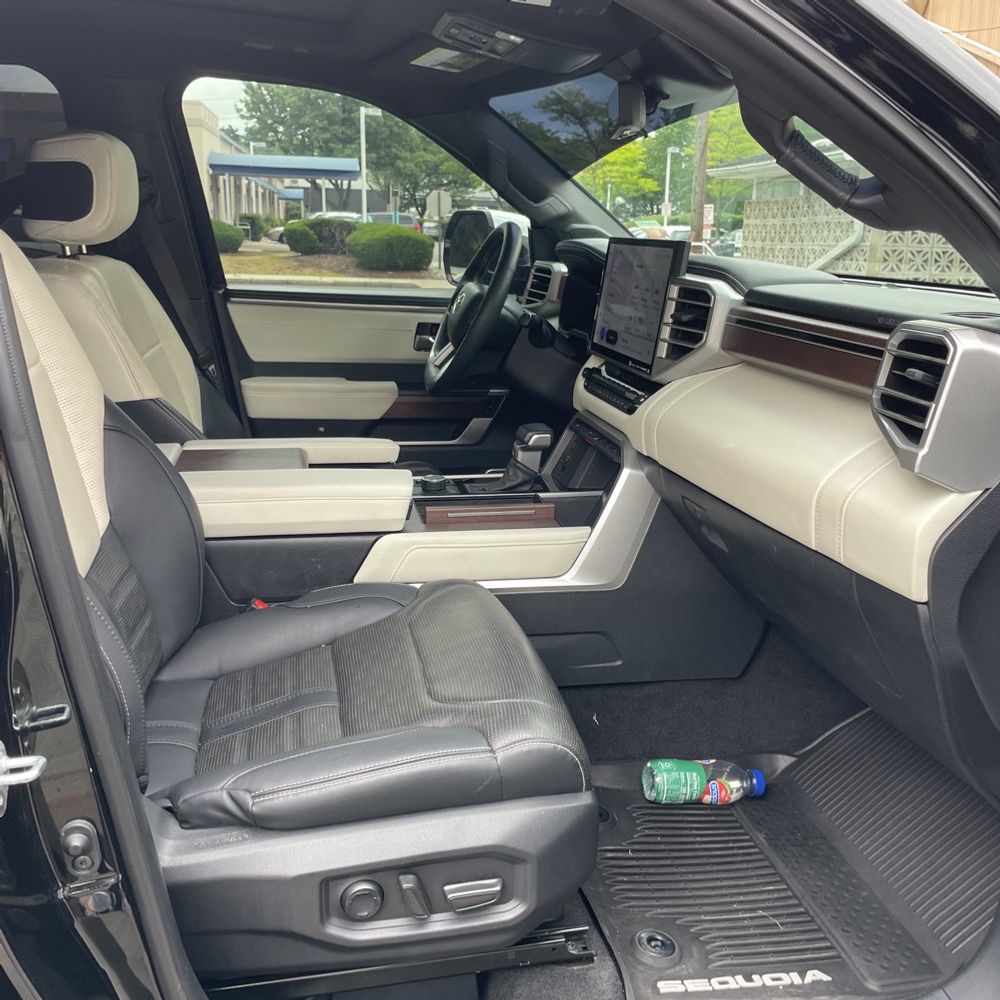 2023 Toyota Sequoia Capstone