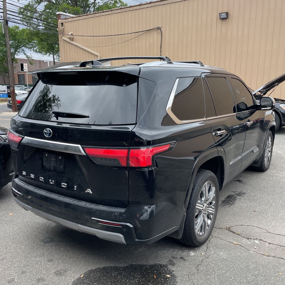 2023 Toyota Sequoia Capstone