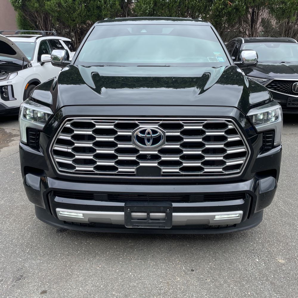 2023 Toyota Sequoia Capstone