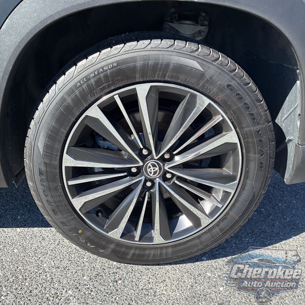 2024 Toyota Grand Highlander Hybrid MAX Platinum