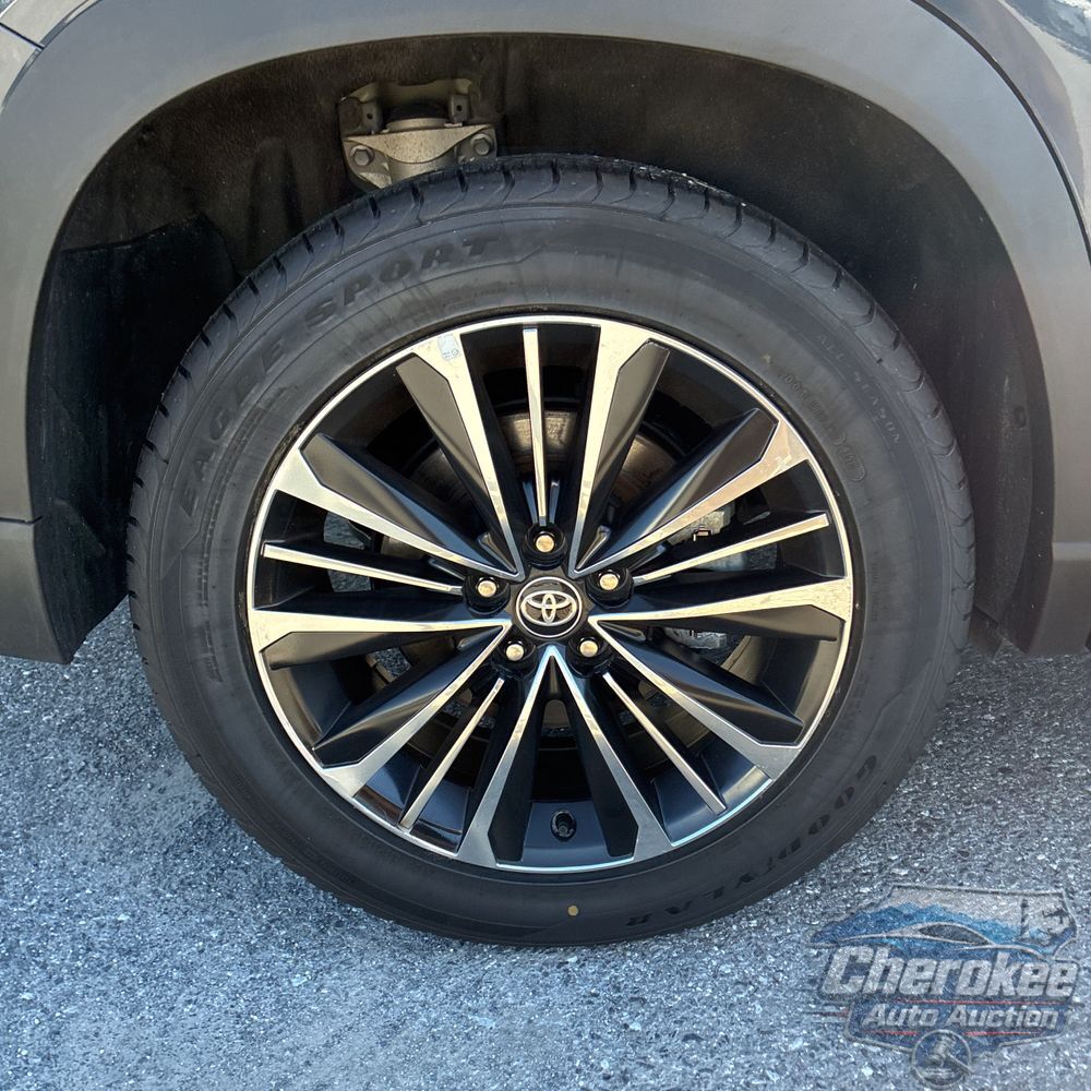 2024 Toyota Grand Highlander Hybrid MAX Platinum
