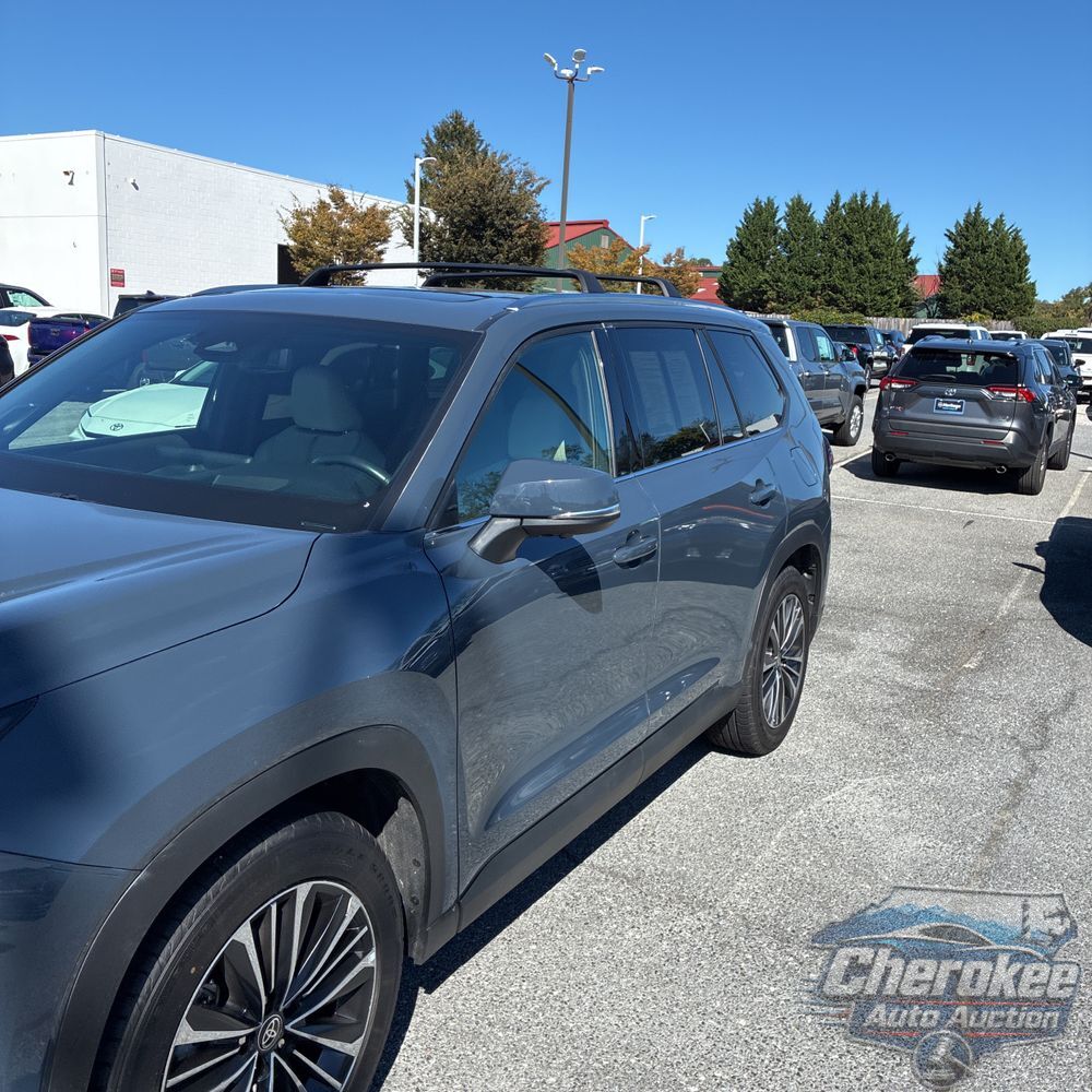 2024 Toyota Grand Highlander Hybrid MAX Platinum