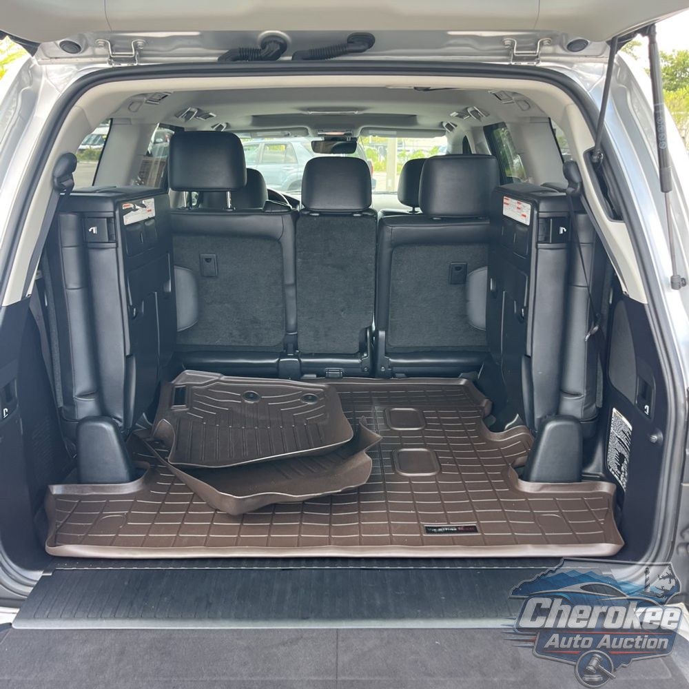 2020 Toyota Land Cruiser Base