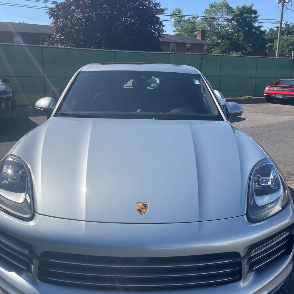 2022 Porsche Cayenne Base