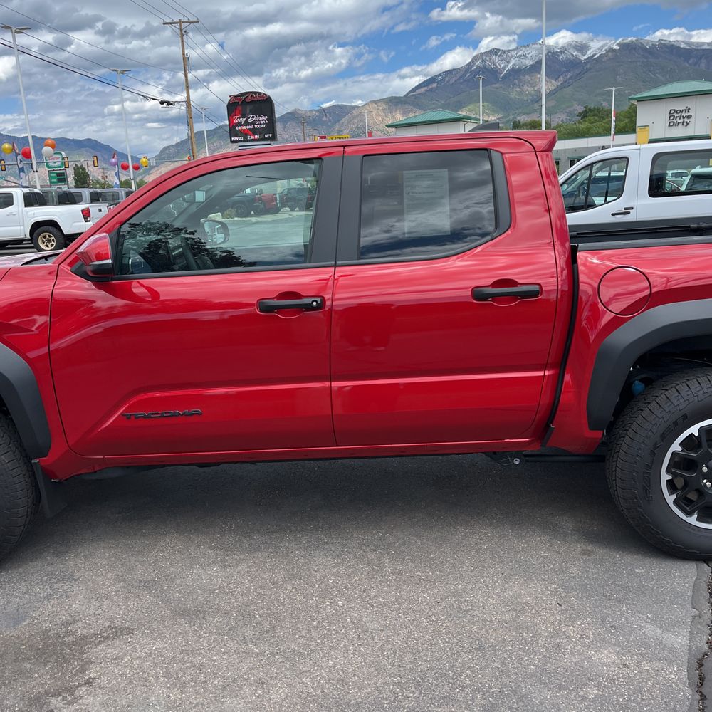 2024 Toyota Tacoma TRD Off-Road HV