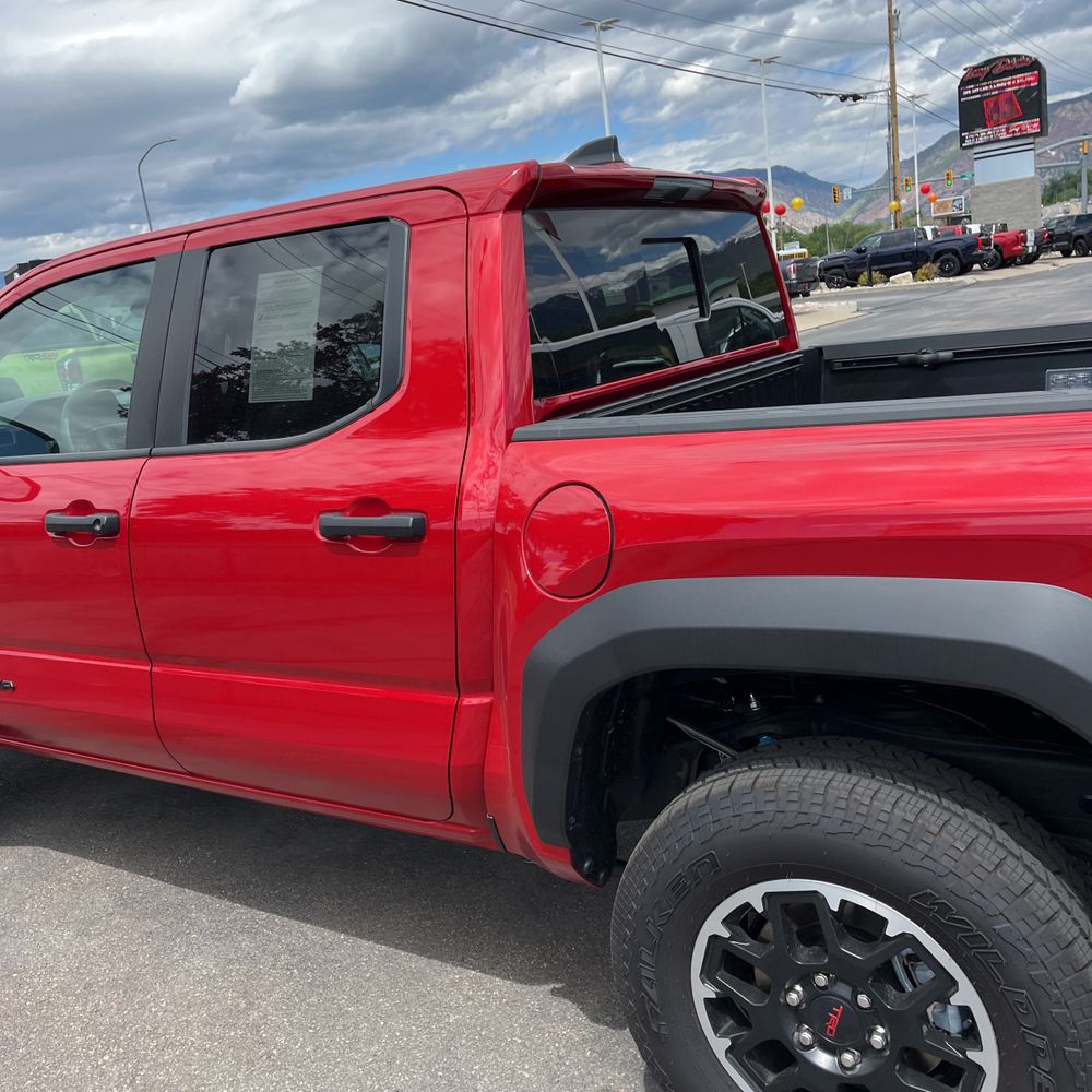 2024 Toyota Tacoma TRD Off-Road HV