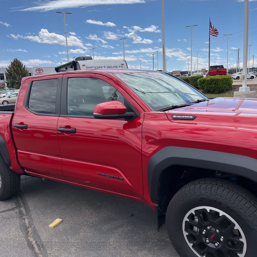 2024 Toyota Tacoma TRD Off-Road HV