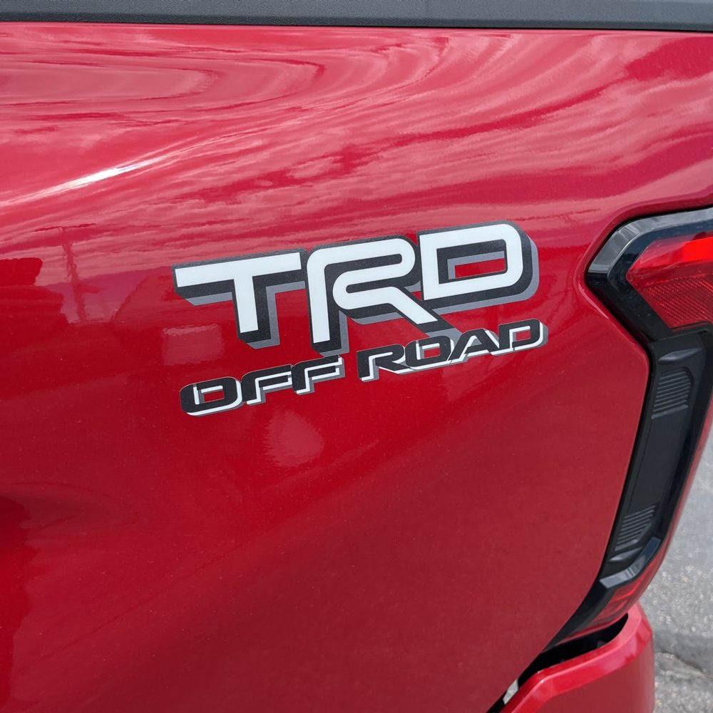 2024 Toyota Tacoma TRD Off-Road HV
