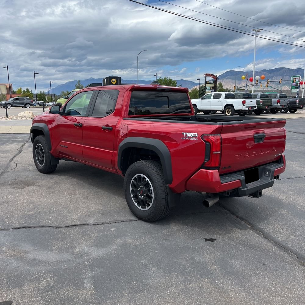 2024 Toyota Tacoma TRD Off-Road HV