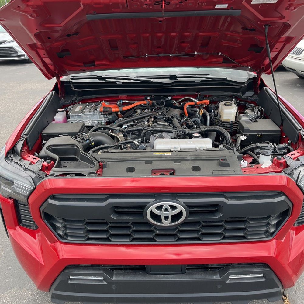 2024 Toyota Tacoma TRD Off-Road HV