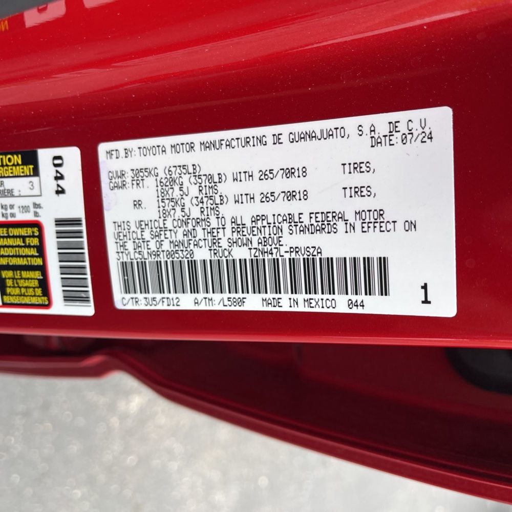 2024 Toyota Tacoma TRD Off-Road HV