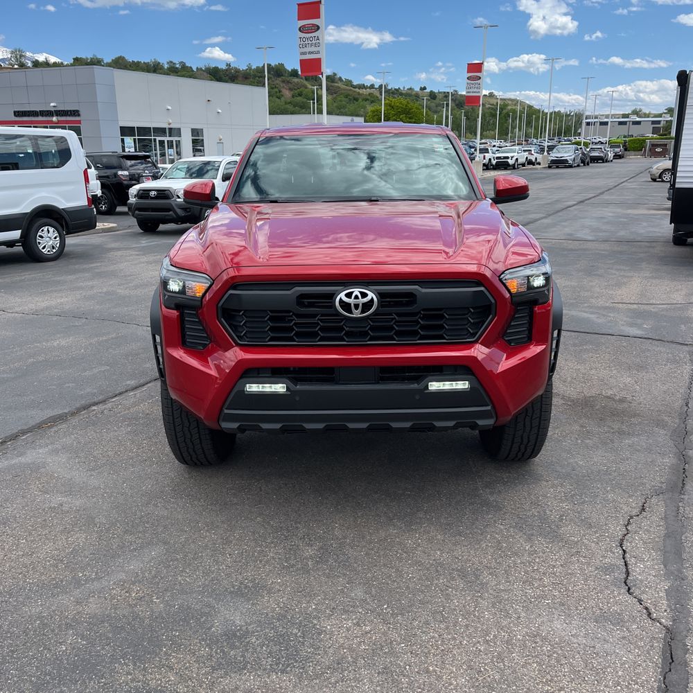 2024 Toyota Tacoma TRD Off-Road HV