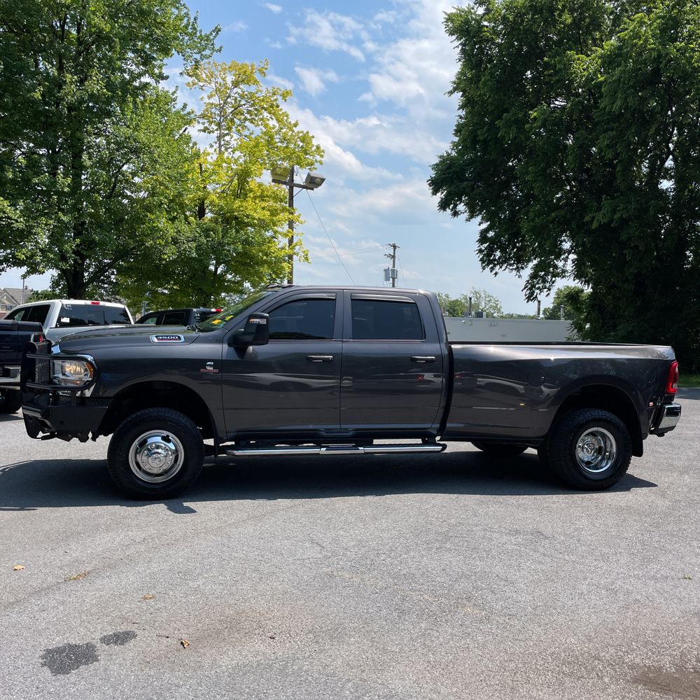 2024 Ram 3500 Tradesman
