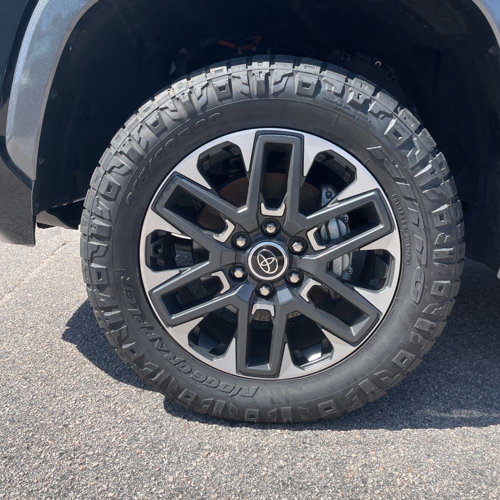 2024 Toyota Tundra Limited HV