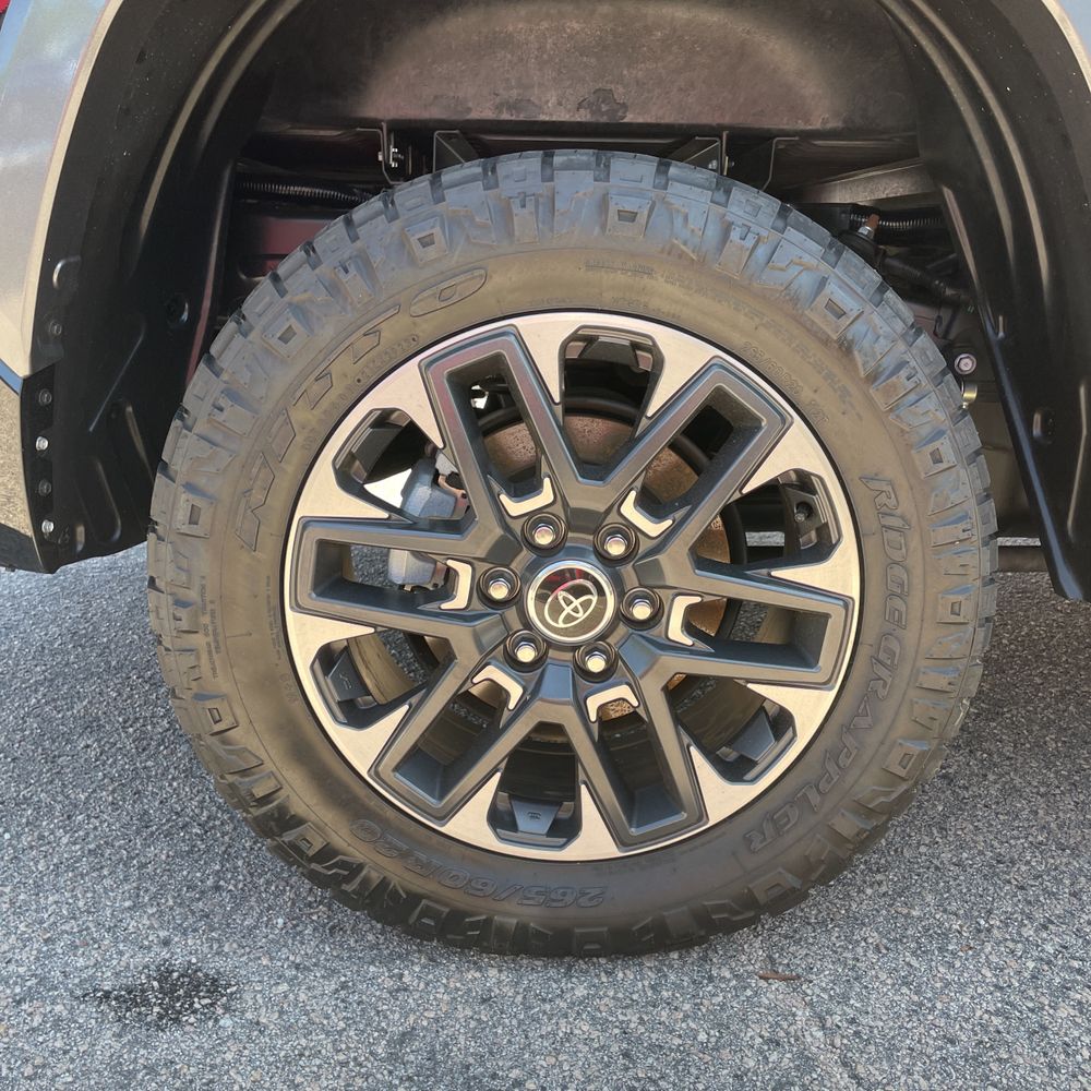2024 Toyota Tundra Limited HV