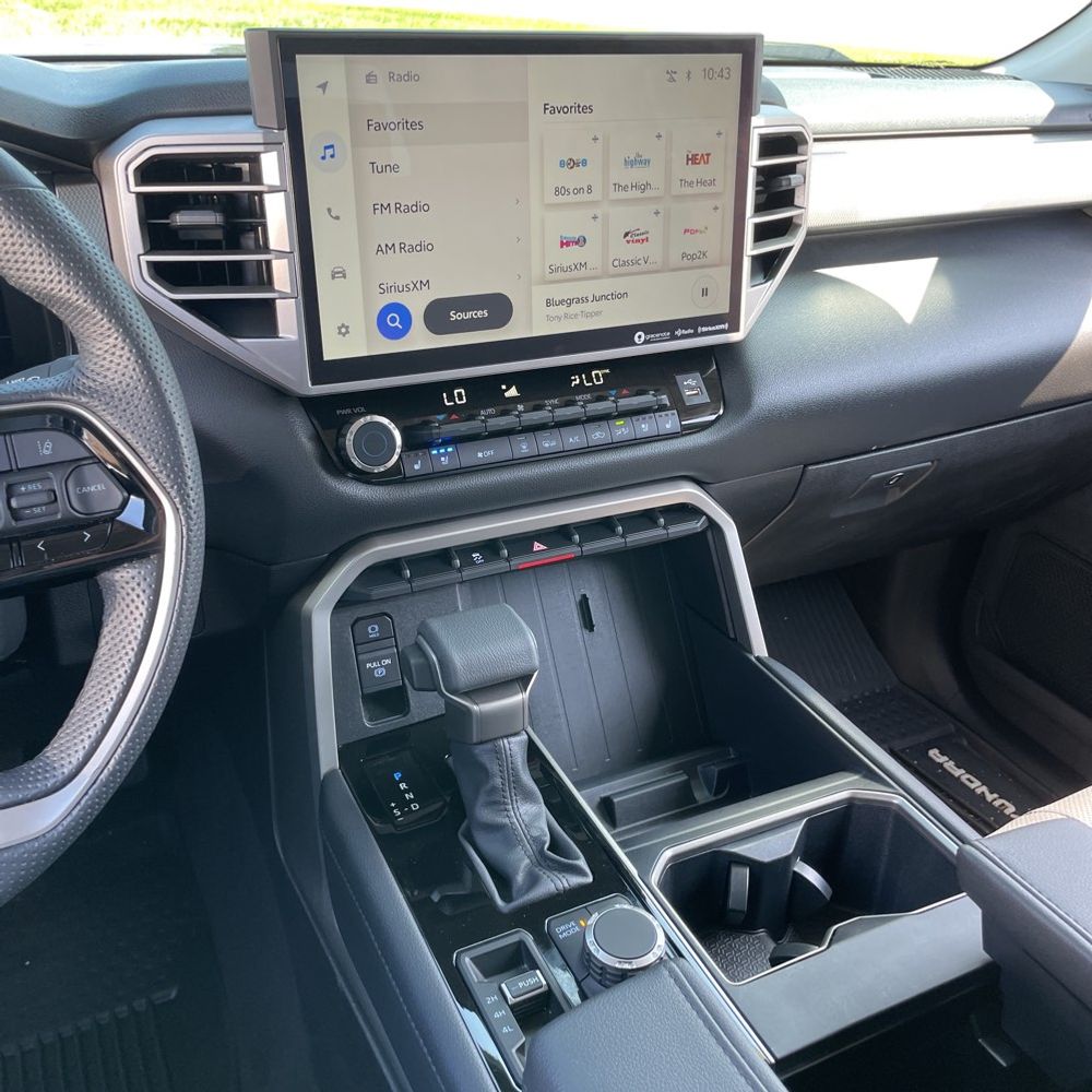 2024 Toyota Tundra Limited HV