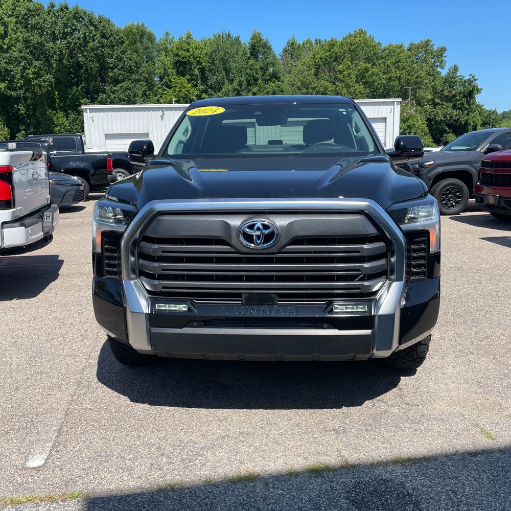 2024 Toyota Tundra Limited HV