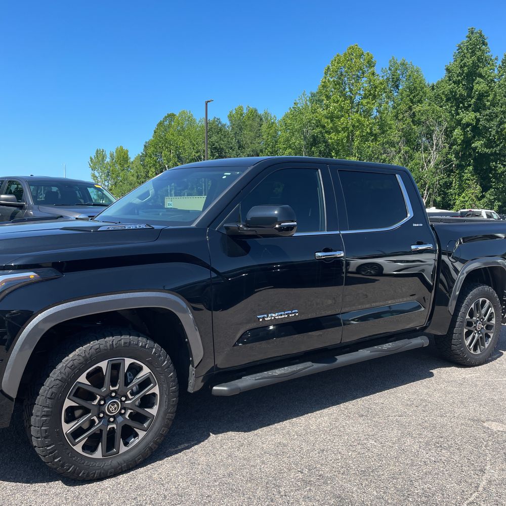 2024 Toyota Tundra Limited HV