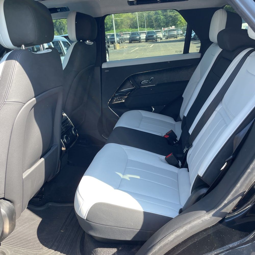 2024 Land Rover Range Rover Sport P550e Autobiography