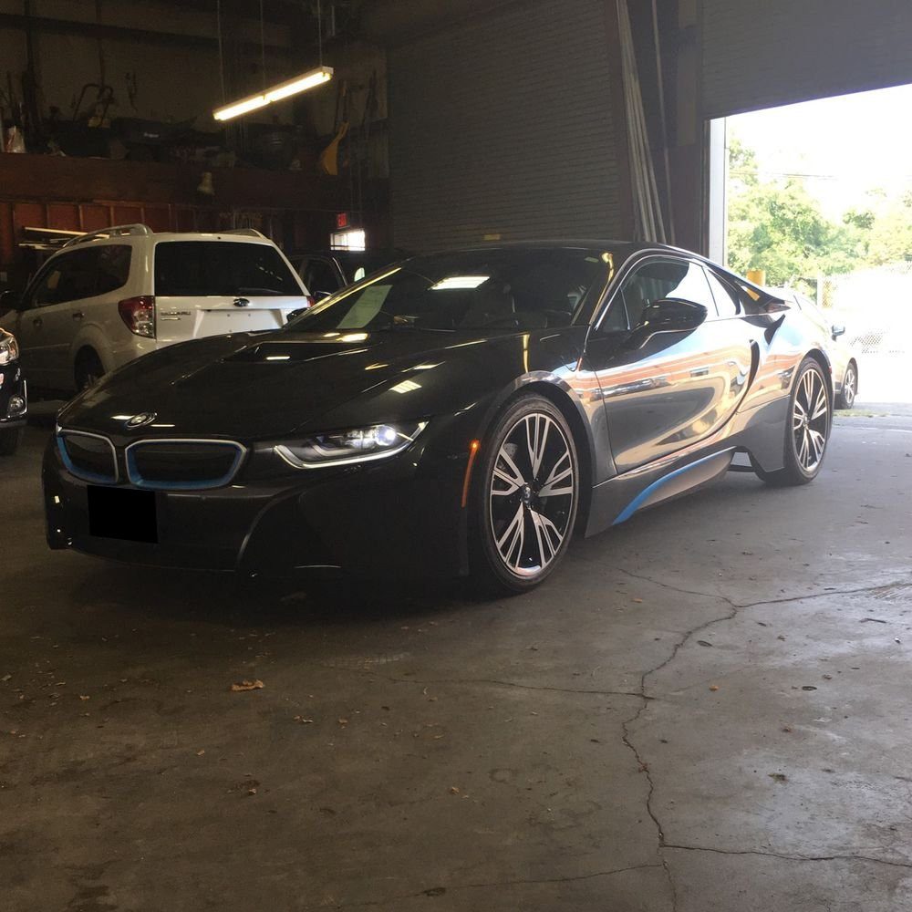 2014 BMW i8