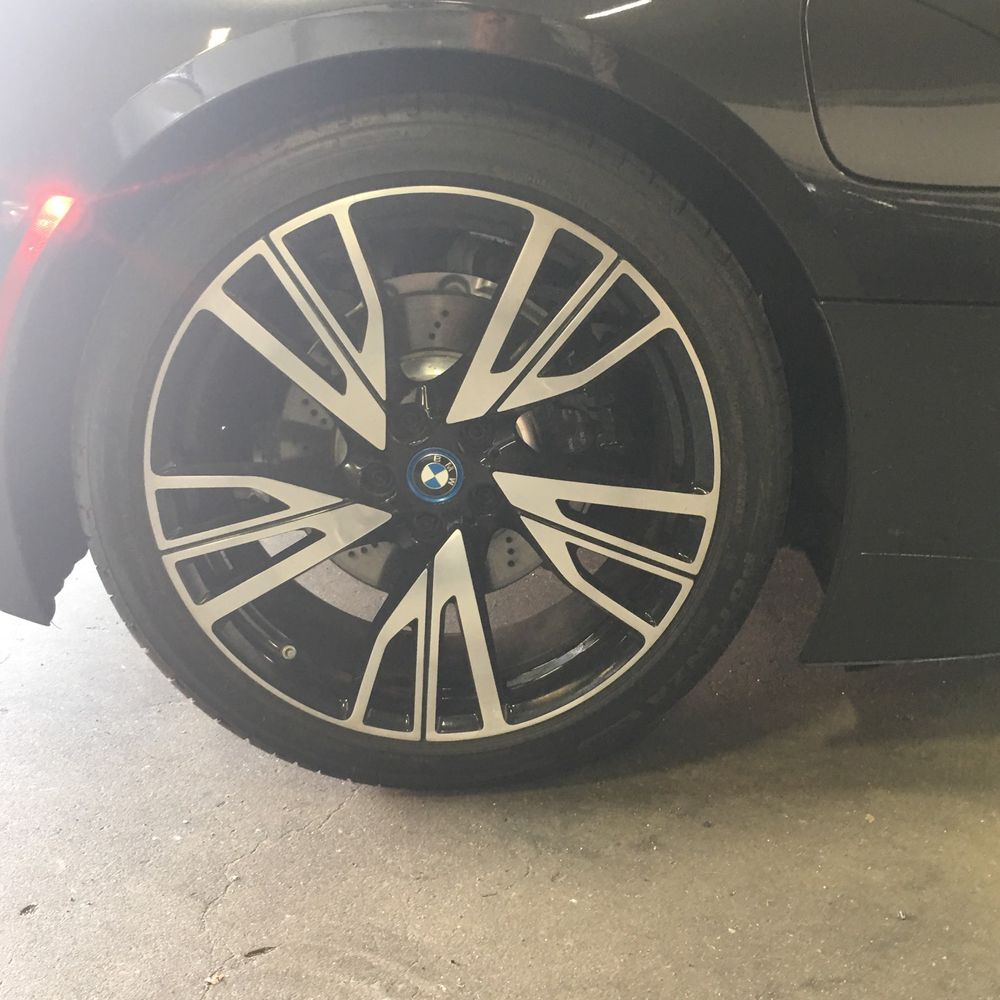 2014 BMW i8