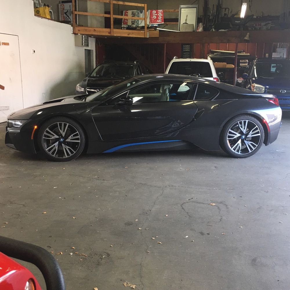2014 BMW i8